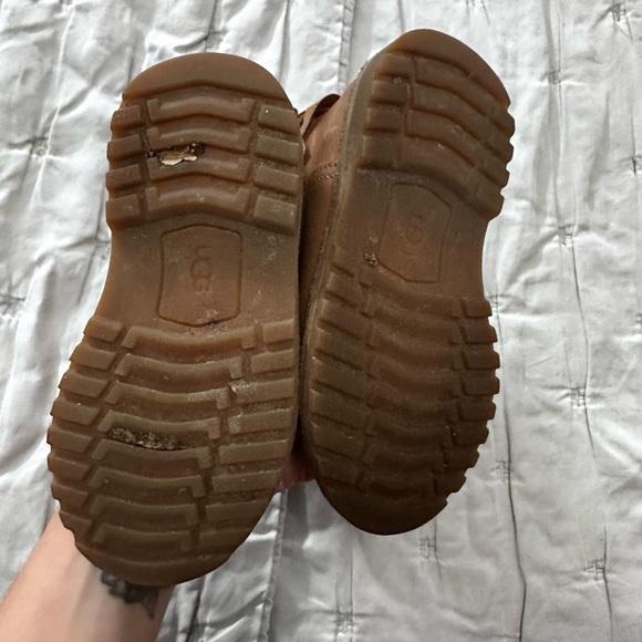 UGG Kids Boots in Brown - Picture 4 of 4